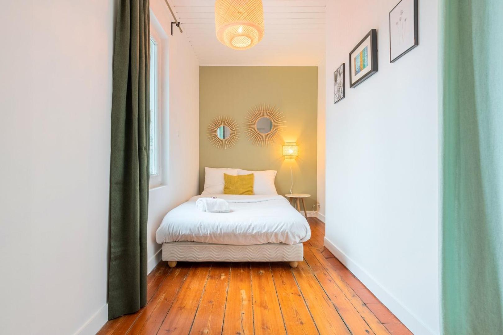 2-Bedroom Apartment Near Metro ลีลล์ ภายนอก รูปภาพ