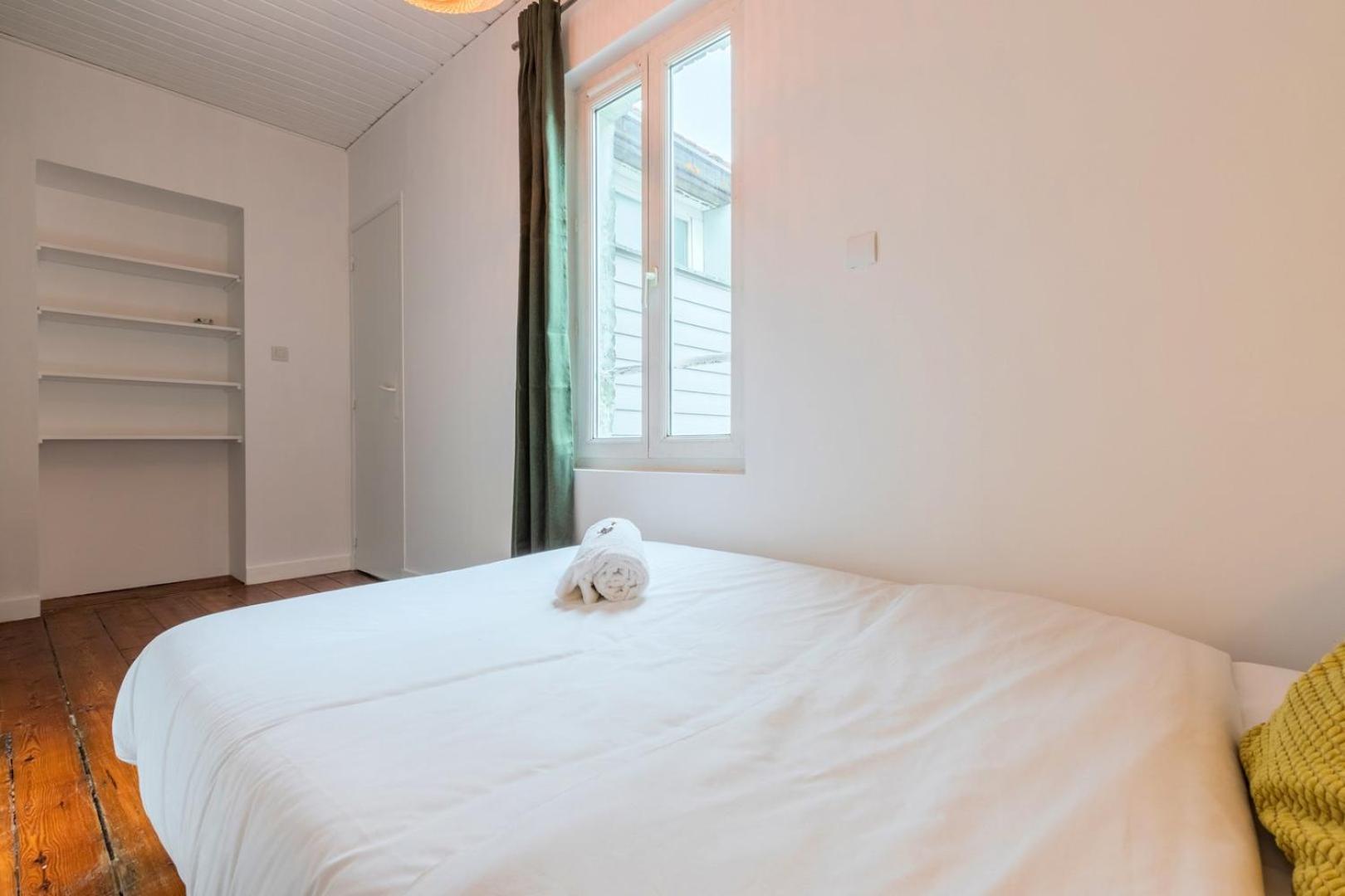 2-Bedroom Apartment Near Metro ลีลล์ ภายนอก รูปภาพ